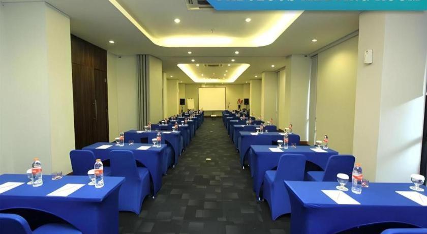 Indies Hotel Bandung Exteriör bild
