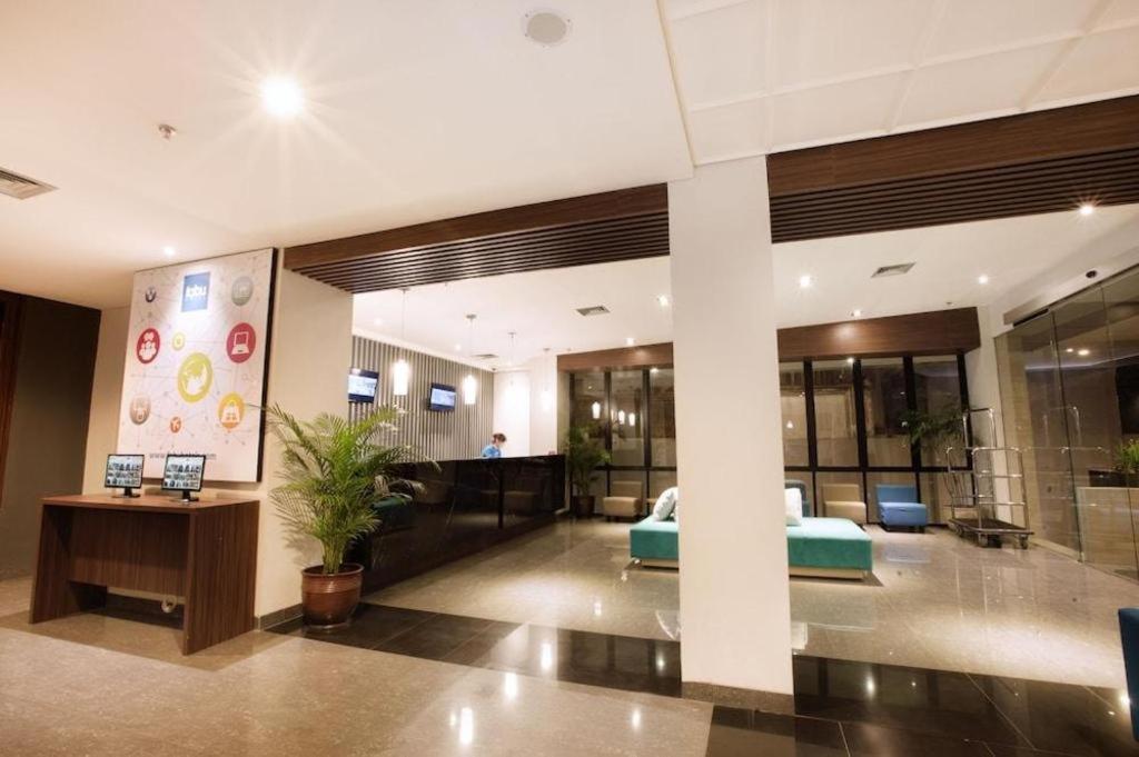 Indies Hotel Bandung Exteriör bild
