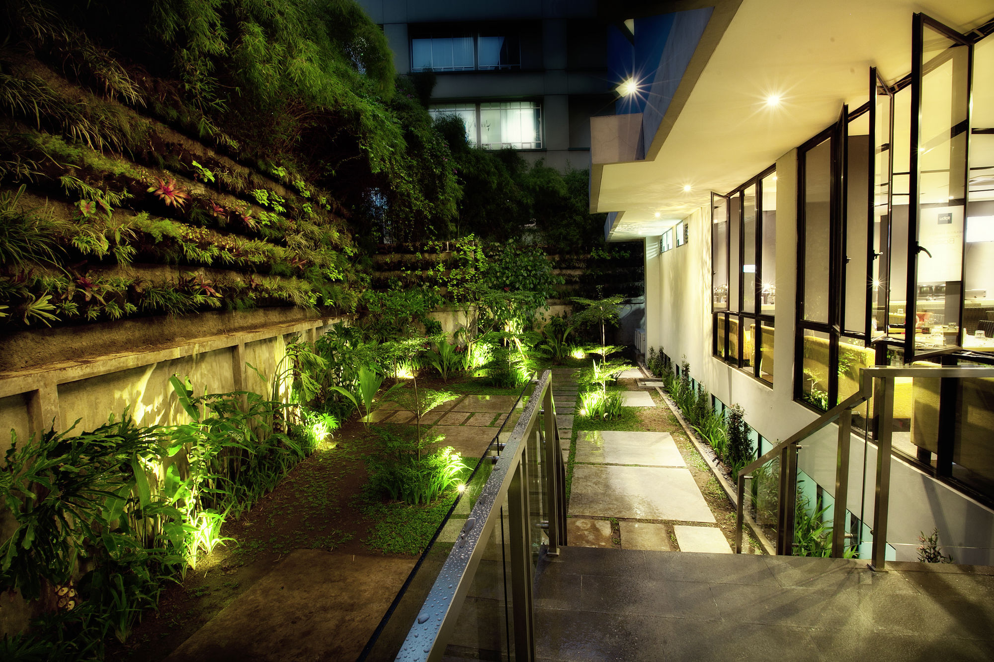 Indies Hotel Bandung Exteriör bild